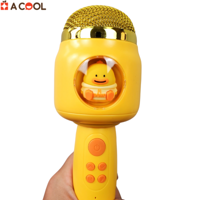 Loa micro Mèo hồng, Vịt vàng