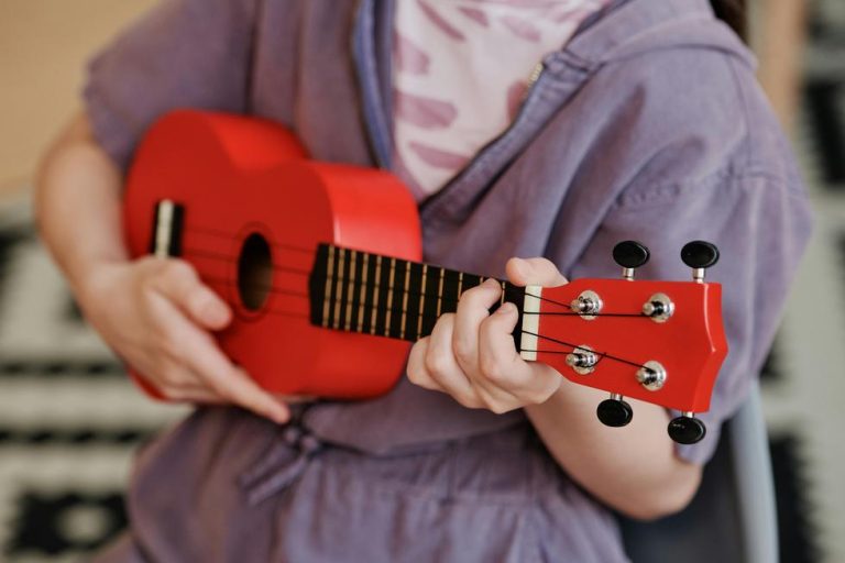 Khui hộp Ukulele Acool Shop: Bí mật cho người mới bắt đầu!