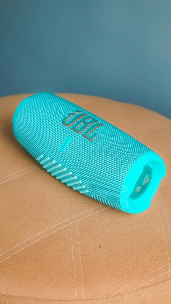 Quẩy hết mình! Loa Bluetooth đỉnh cao cho mọi bữa tiệc