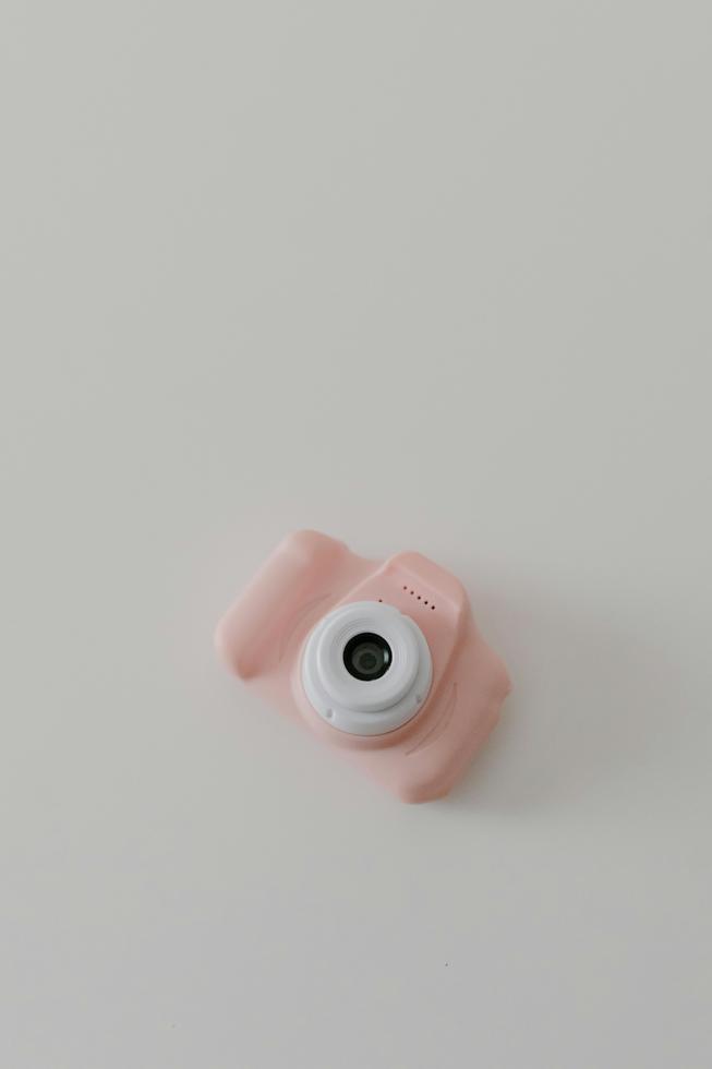 Biến Ước Mơ Nhiếp Ảnh Gia Thành Hiện Thực Với Máy Ảnh Mini Cho Bé!