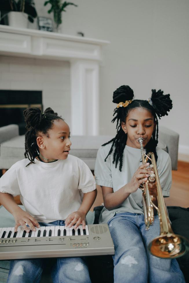 Bàn phím piano điện: Khơi dậy đam mê âm nhạc của bạn!