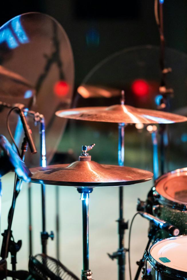 Đập tan nỗi lo nhạc lý: Trống điện tử silicon - Khởi đầu dễ dàng cho newbie!